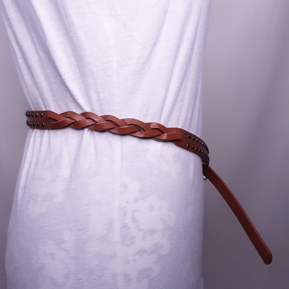 💎Aeropostale Womens Tan Narrow Braided Studded Belt Size Medium - Picture 5 of 8